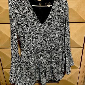 Blue Floral Flare sleeve Romper